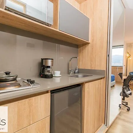 Comfort Suite In El Poblado Cowork, Gym, 1118 Medellin Exterior photo
